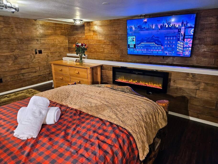 Private Cabin- Breakfast - Double Tub - 75In Tv - Sup - Washer Dryer - Bbq West Point Esterno foto